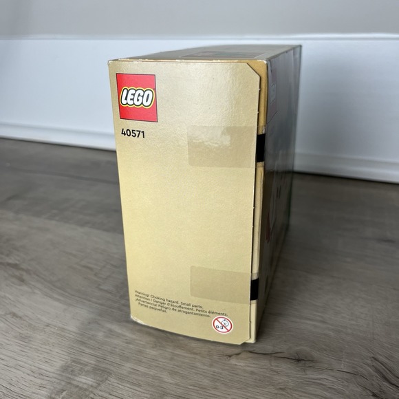 LEGO Wintertime Polar Bears 40571 Christmas Décor Building Kit Gift Tree New Box - Picture 5 of 8